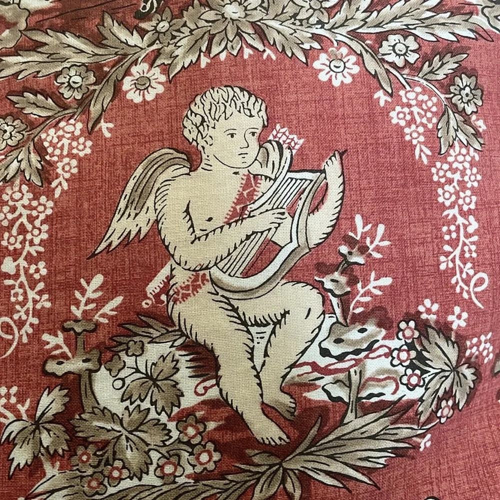 Toile Curtains (2) & Shams (2) with Romantic Couple & Cupid playing Harp. - Picture 4 of 8